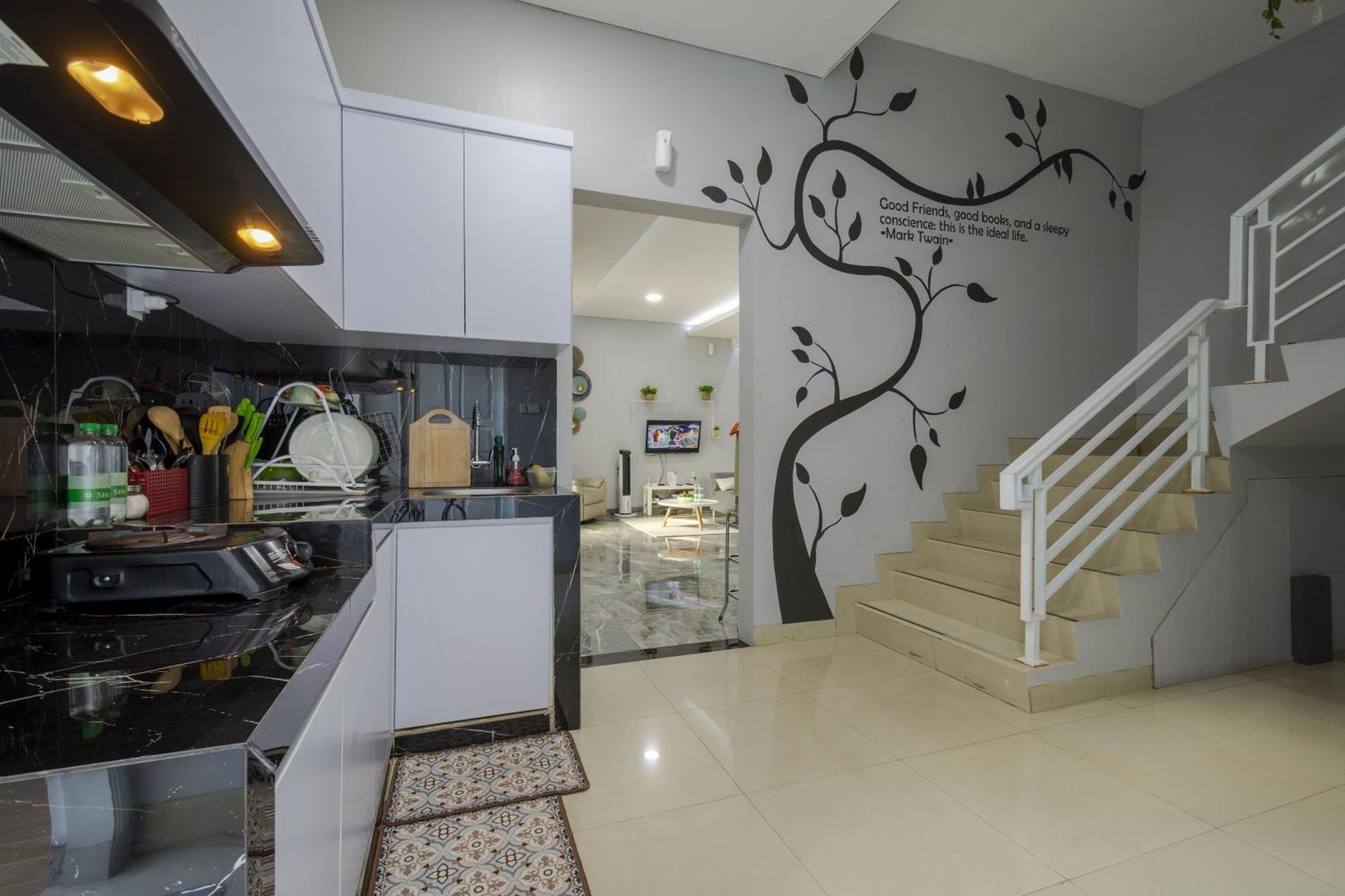 Villa Palm Springs By Reqhome Ciater Hilir Ngoại thất bức ảnh